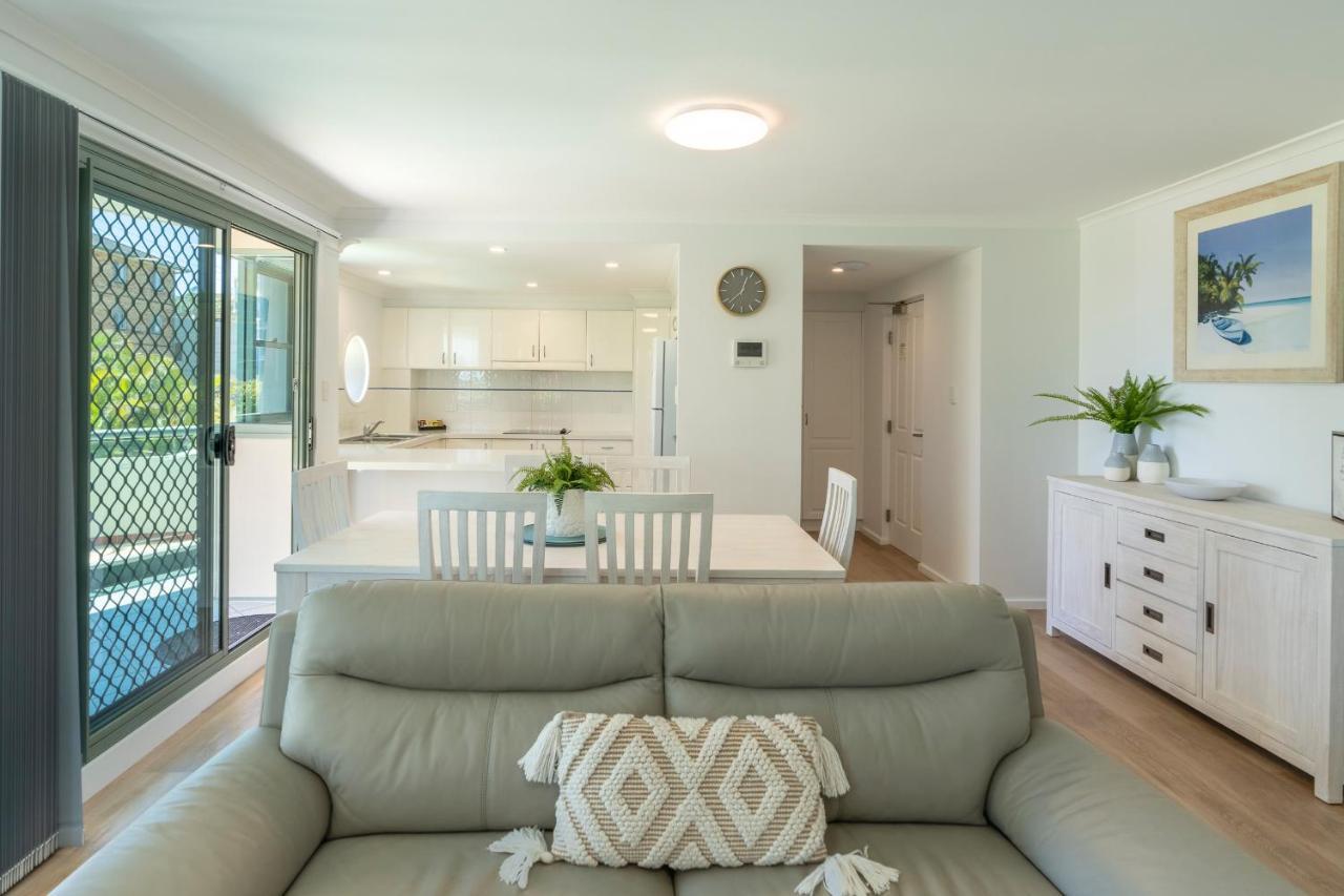 Sails Apartments Forster Bagian luar foto