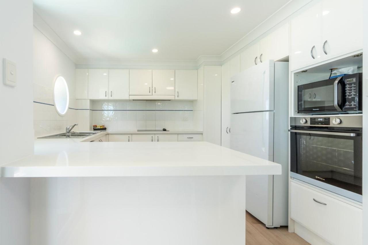 Sails Apartments Forster Bagian luar foto